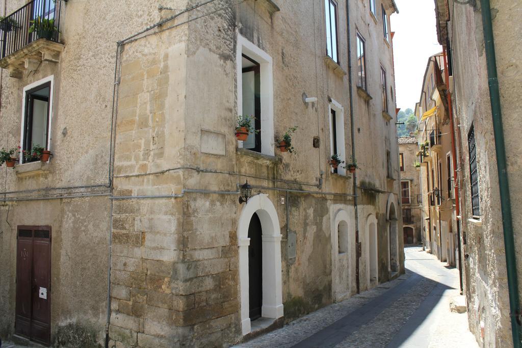 B&B Via Dell'Astrologo Cosenza Dış mekan fotoğraf